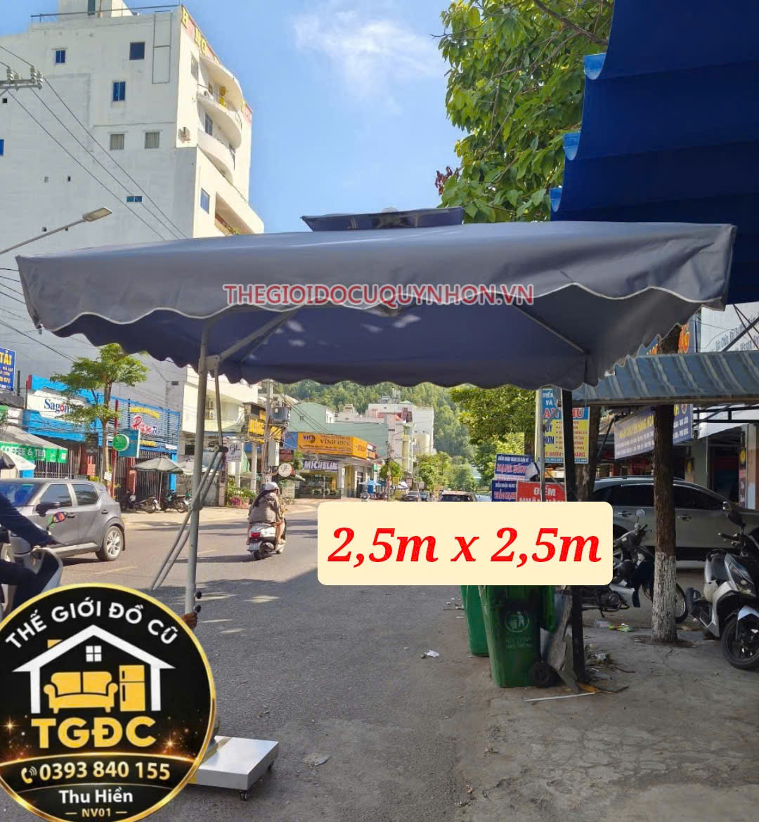 DÙ LỆCH TÂM 2.5M xám