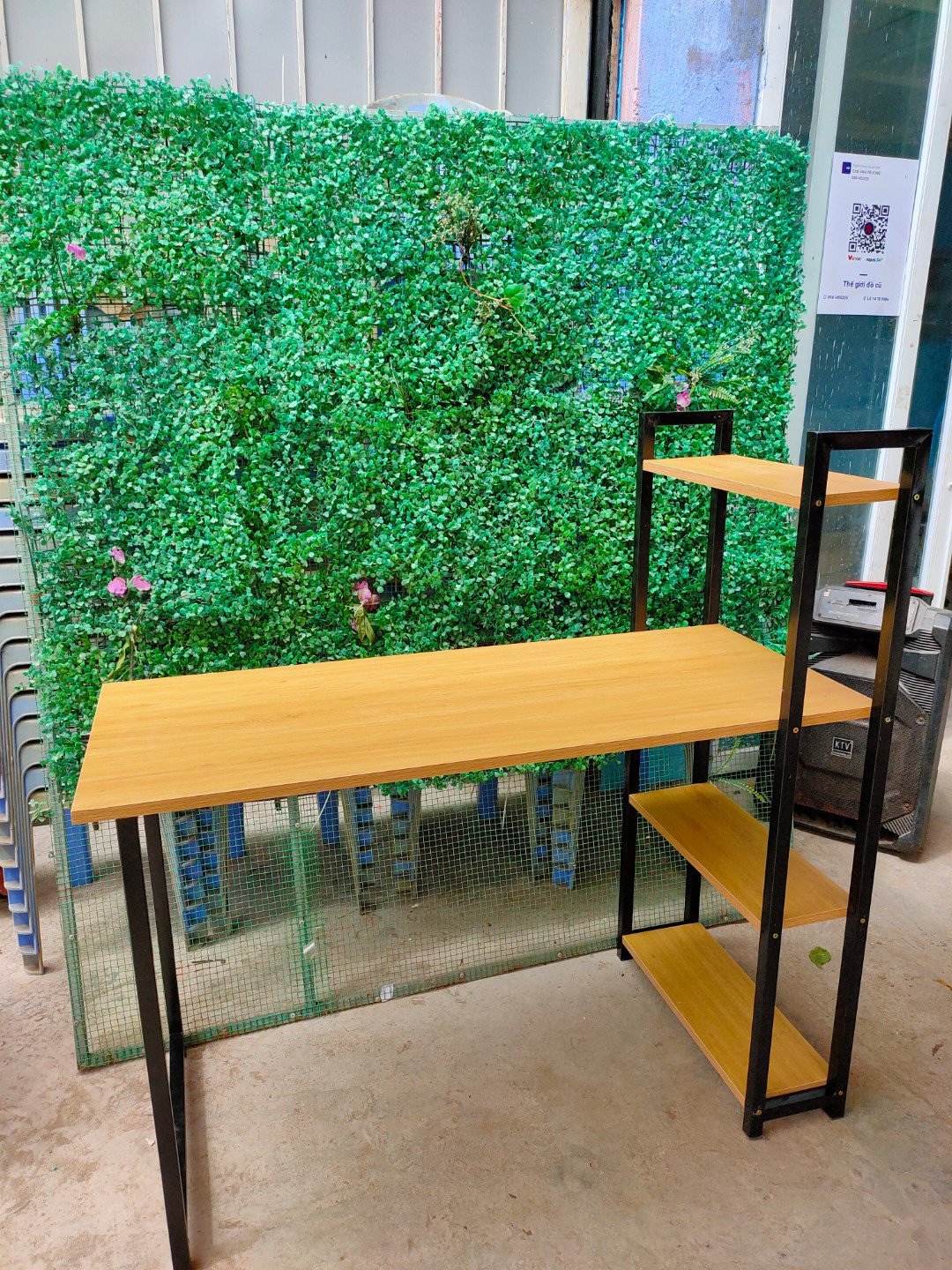 bàn làm việc kệ 4 tầng 3